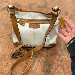 Cute Coach Crossbody!